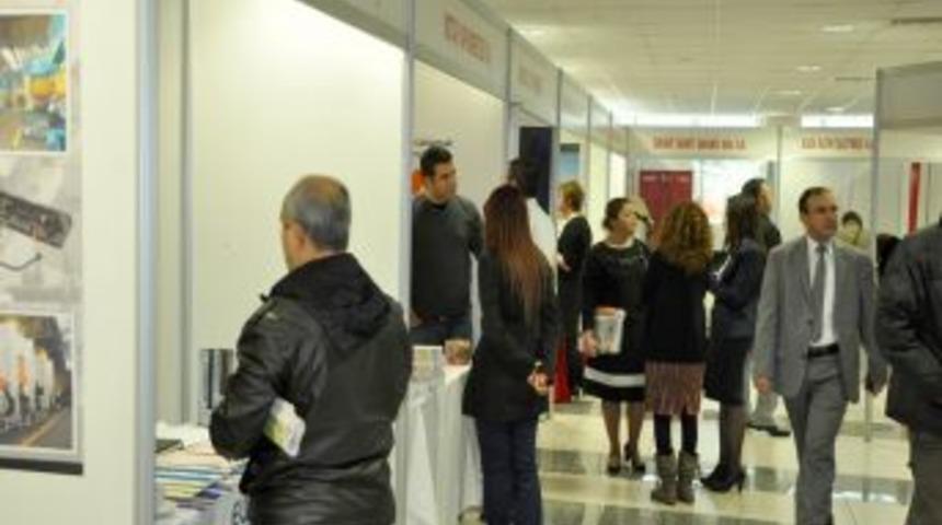 İşveren Ve Işci Adayları Fuarda Buluştu