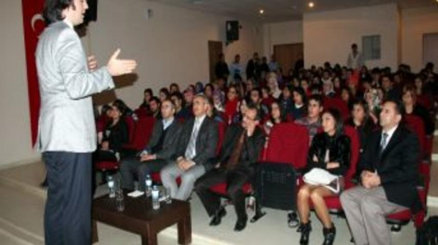 &Ouml;ğrencilere &lsquo;zaman Y&ouml;netimi Ve Ders &Ccedil;alışma Teknikleri&rsquo; Konusunda Eğitim Verildi