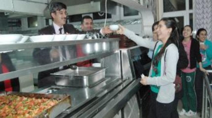 Aşure&rsquo;den Altın &Ccedil;ıktı!