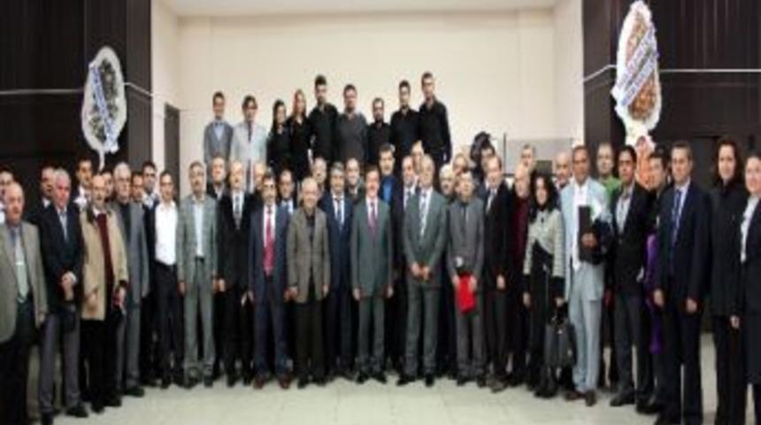 Erzincan &Uuml;niversitesi&rsquo;nde C&uuml;bbe Giyme T&ouml;reni Yapıldı