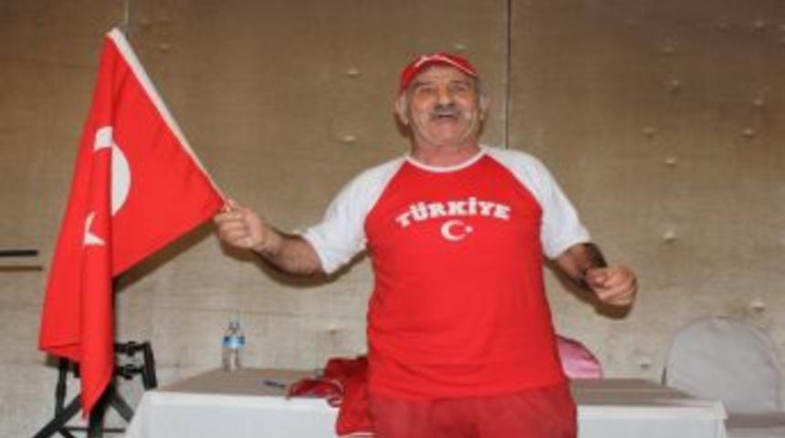 Milli Amigo Halkla Buluşacak