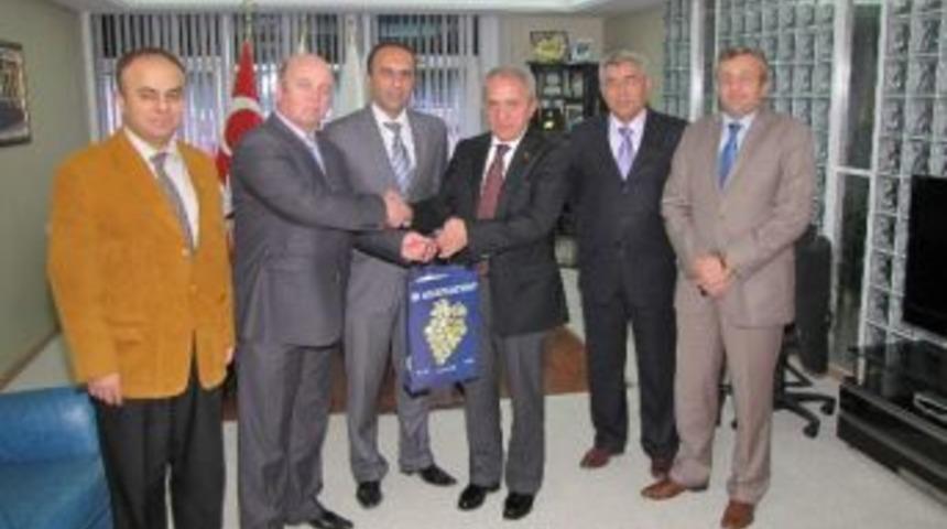 G&uuml;mr&uuml;k Ve Ticaret Bakanlığı'ndan Manisa Tso'ya Ziyaret