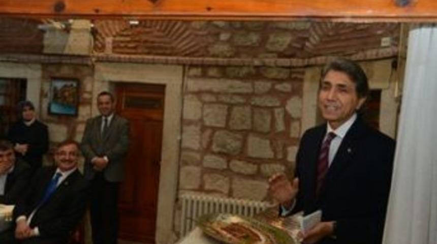 Sadrazam Bayrampaşa k&uuml;lliyesi ziyarete a&ccedil;ıldı