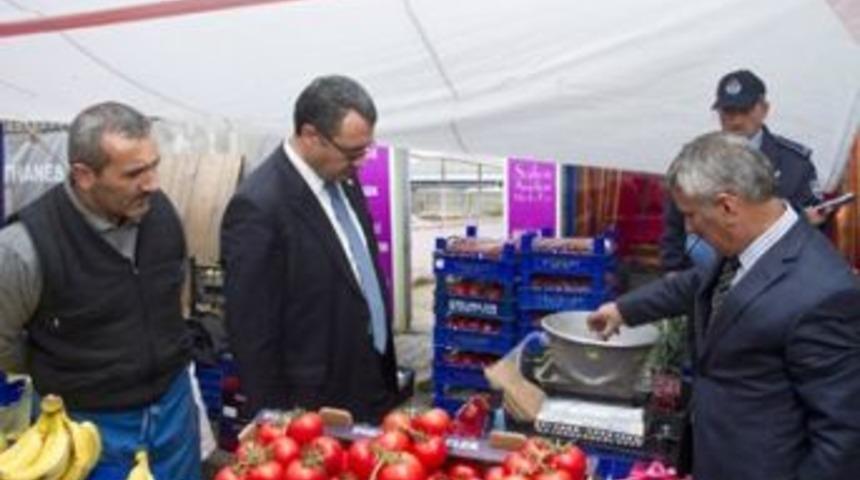 Zabıta ekipleri denetimde