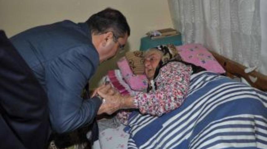 Mahmut &Ccedil;elikcan'dan ziyaretler