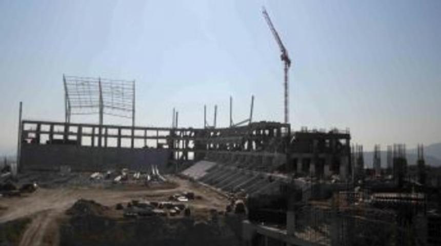 Akdeniz Oyunları I&ccedil;in Yapılan Stada Haciz Geldi