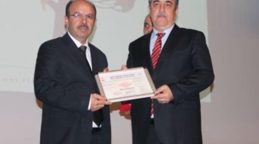 TSE Başkanı Şent&uuml;rk: D&uuml;nyanın K&uuml;resel G&uuml;c&uuml; Olma Iddiasında Olan Bir &Uuml;lkeyiz