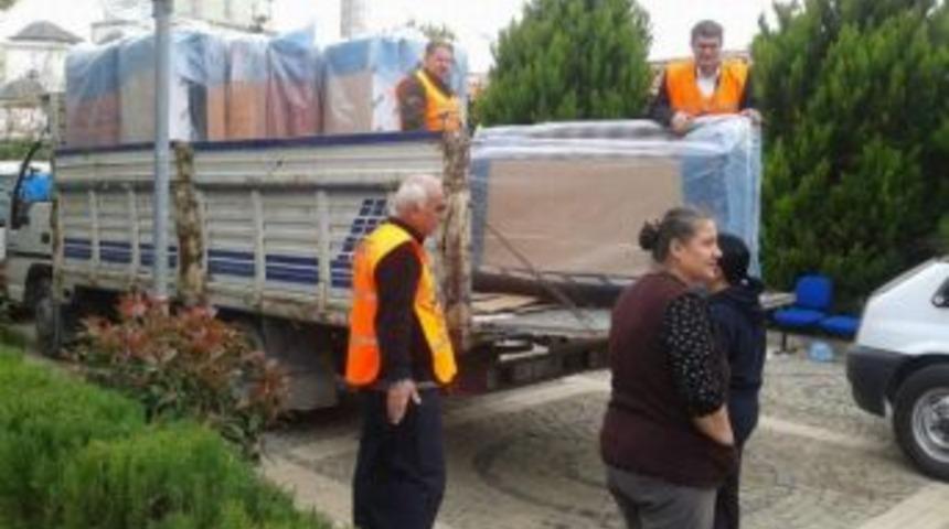 Avşalı Selzedelere Kimse Yok Mu'dan Yardım