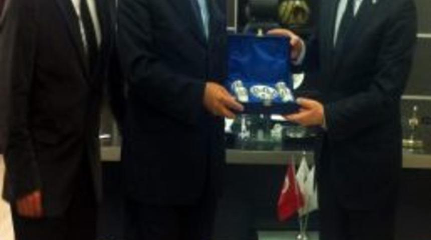 Kayseri Sanayi Odasından Gaziantep Milletvekili Erdoğan&rsquo;a Teşekk&uuml;r Plaketi