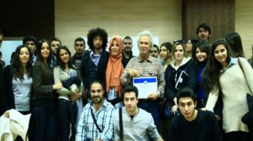 İstanbul Aydın &Uuml;niversitesi'nden Fotoğraf Semineri