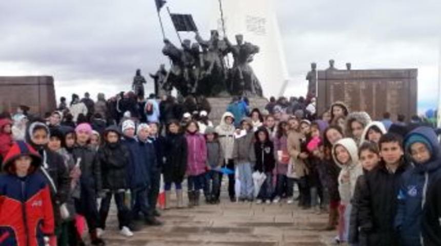 Ke&ccedil;i&ouml;renli &Ouml;ğrencilerden Duatepe'ye Ziyaret