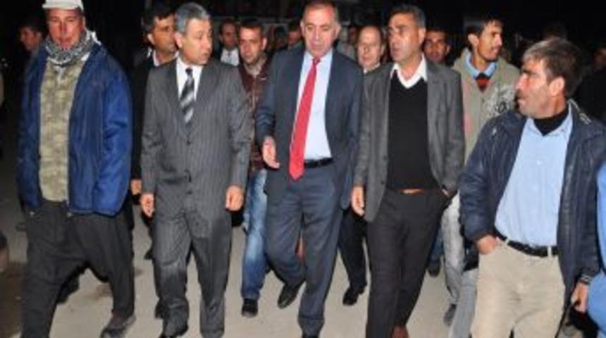 CHP&rsquo;li Tekin'den Başbakan'a: Muhteşem Y&uuml;zyıl'ı Bırak Bu Y&uuml;zyıla Bak