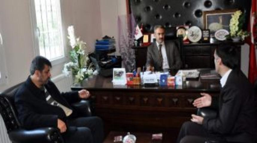 K&uuml;lt&uuml;r Turizm Folklor Ve Spor Kul&uuml;b&uuml; Derneği&rsquo;nden Sinir&rsquo;e Ziyaret