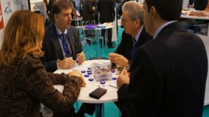 İzto: "kruvaziyer Şirketi Y&ouml;neticilerinin Ortak Talebi Liman &Uuml;cretlerinin İndirilmesi"