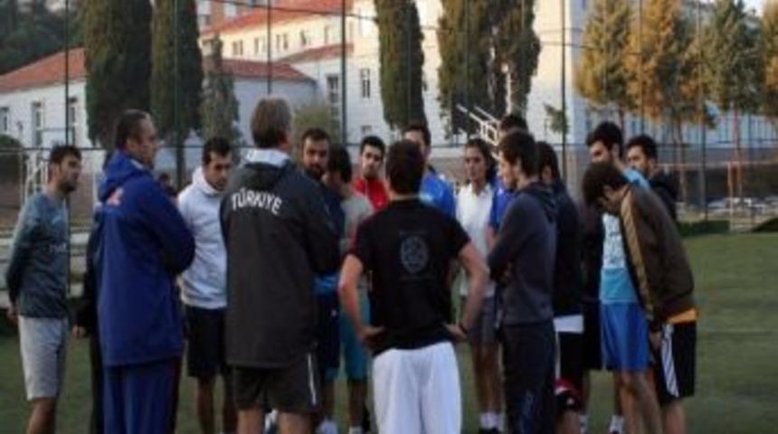 Balıkesir Üniversitesinde Futbol Atılımı