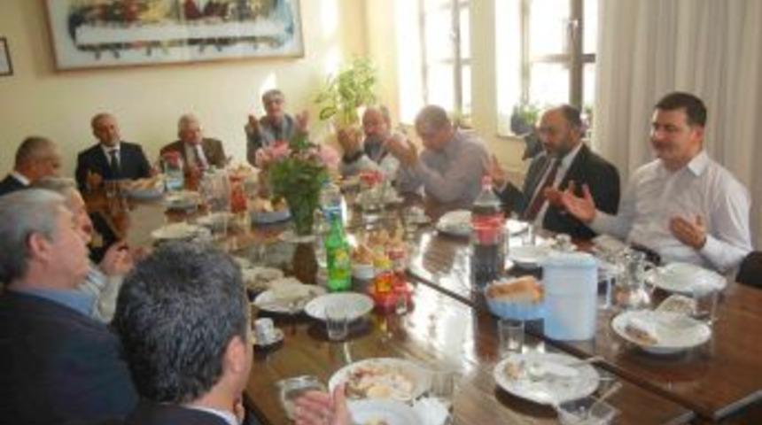 &Uuml;lkenin Birliği I&ccedil;in Her T&uuml;rl&uuml; Katkıyı Vermeye Hazırız