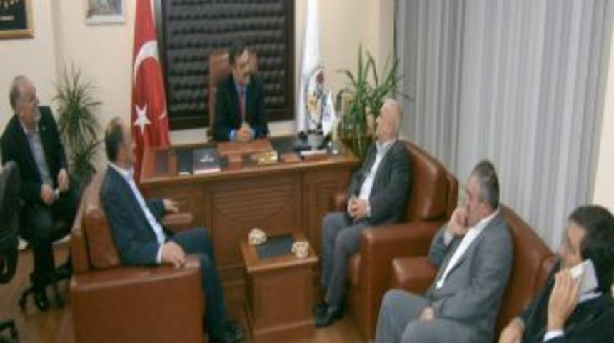 MHP'li Kılı&ccedil;: Bu Şehri Birlikte Yaşayıp, Yaşatacağız