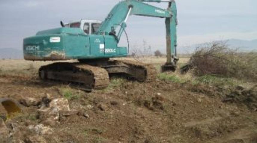 Bayavşar’da Dere Yatakları Islah Ediliyor
