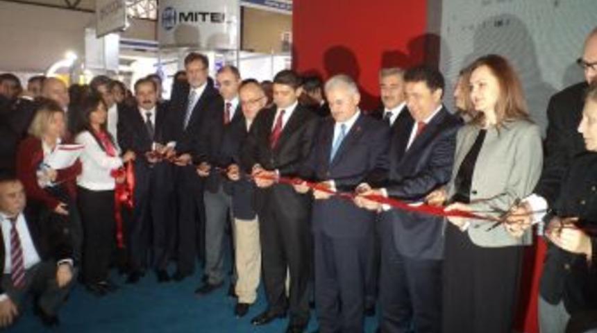 Bakan Yıldırım: 13 Milyondan Fazla Vatandaş E-devlet’i Kullanıyor