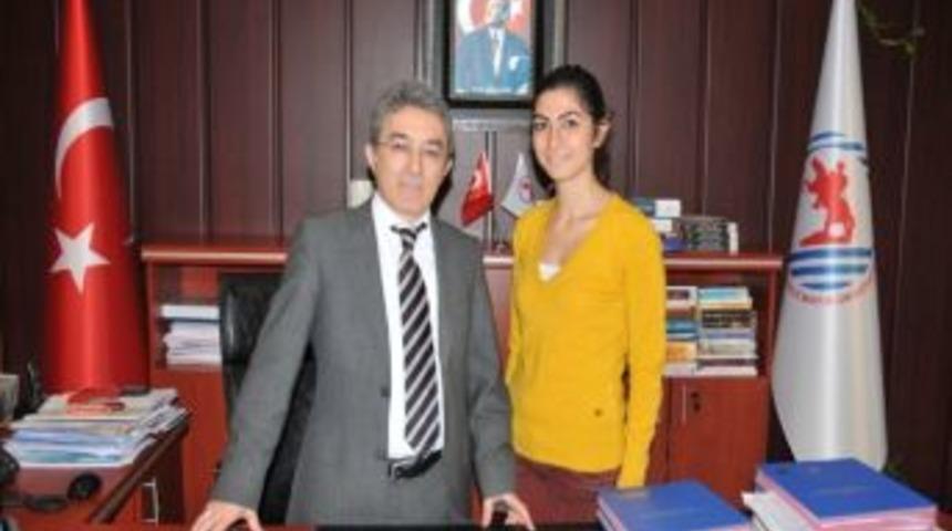 O Ses T&uuml;rkiye&rsquo;de Bir Om&uuml;&rsquo;l&uuml;