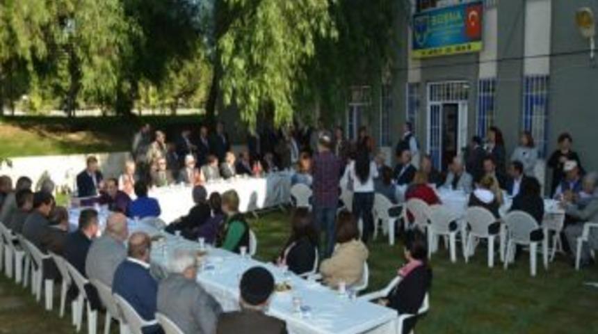 Bosnalıların Aşure G&uuml;n&uuml;