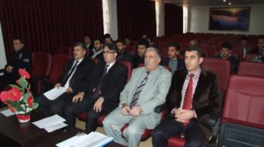 İnternet Cafelere Sıkı Denetim