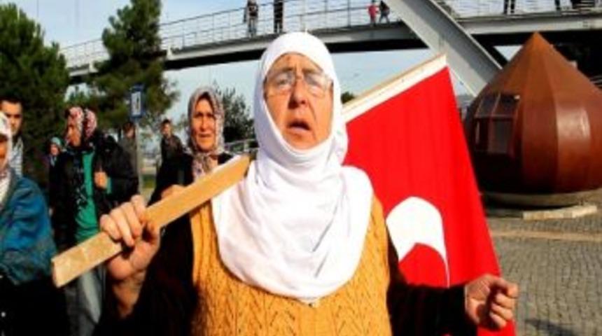 Giresun'da &Ccedil;avuşlu Halkının &Ccedil;&ouml;p Tesisi Tepkisi Dinmiyor