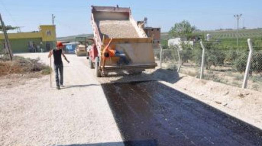 K&ouml;y yolları asfaltlanıyor
