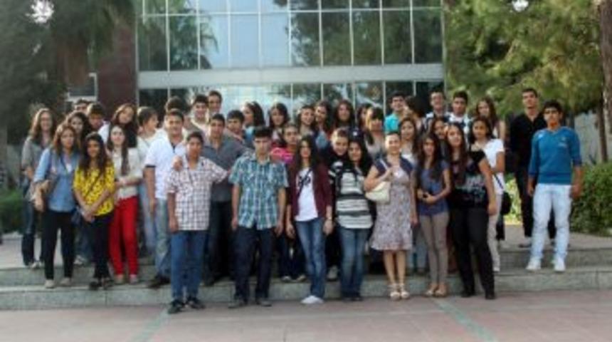 &Ccedil;EP Ticaret Meslek Lisesi tiyatroda