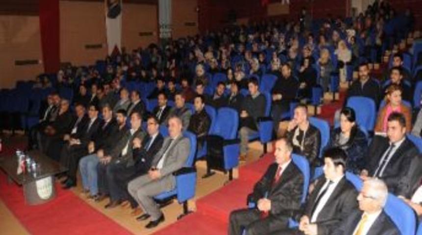 &ldquo;ehl-i Beyte Saygı&rdquo; Adlı Panel D&uuml;zenlendi