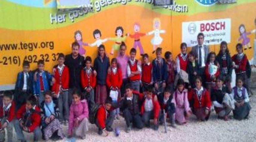 Tegv Ateşb&ouml;ceği Gezici &Ouml;ğrenim Birimi Erciş&rsquo;te