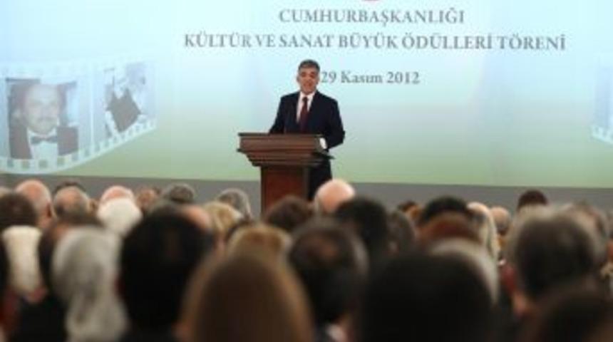 G&uuml;l: Tarihi Konuların Dizi Ve Filmlere Konu Olması Sevinilecek Bir Şey