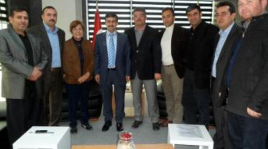 Ak Partililer, Edremitli İş Adamlarını Ziyaret Etti