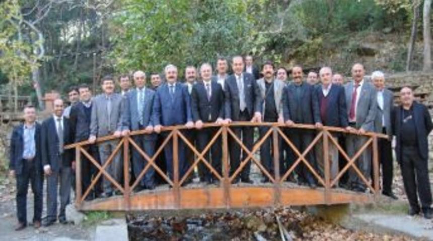 Yedig&ouml;ze Hizmet Birliği Kozan&rsquo;da Toplandı