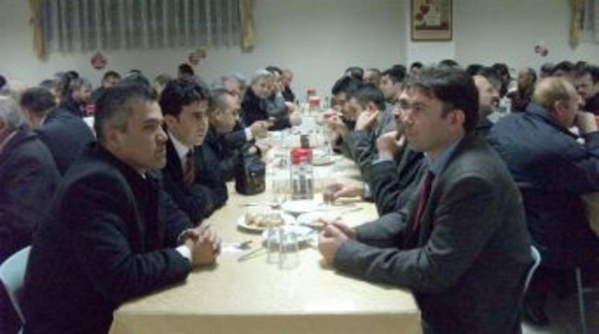 KAYGED Öğretmenleri Yemekte Buluşturdu