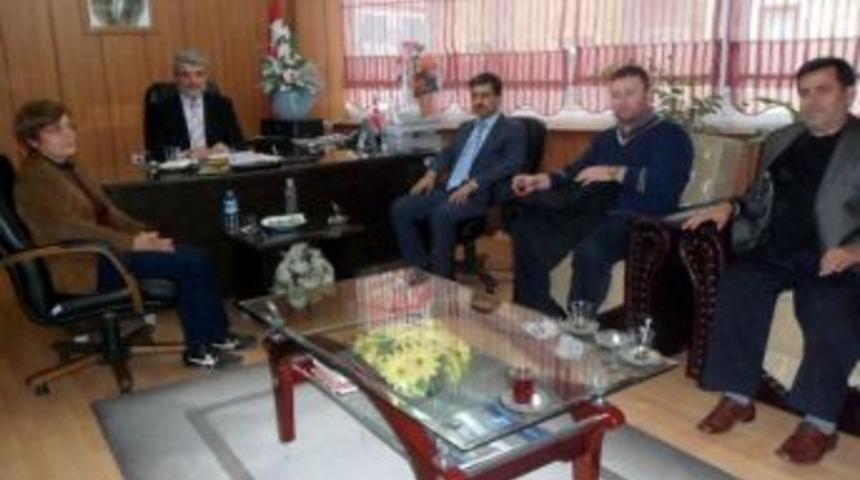 Edremit M&uuml;ft&uuml;s&uuml; Keramettin Demir: