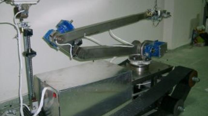 İT&Uuml;'n&uuml;n Bomba Imha Robotu G&ouml;reve Hazır