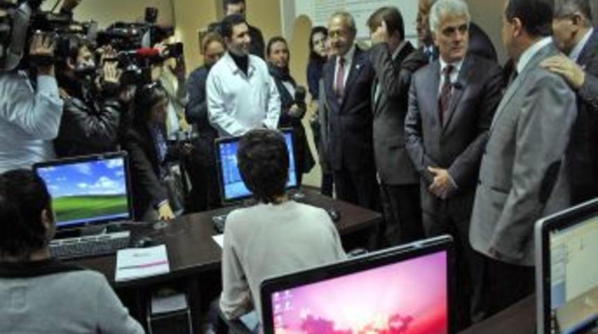 Kılı&ccedil;daroğlu: Tam Demokrasi I&ccedil;in Vergilerin Nereye Gittiğini Bilmeliyiz