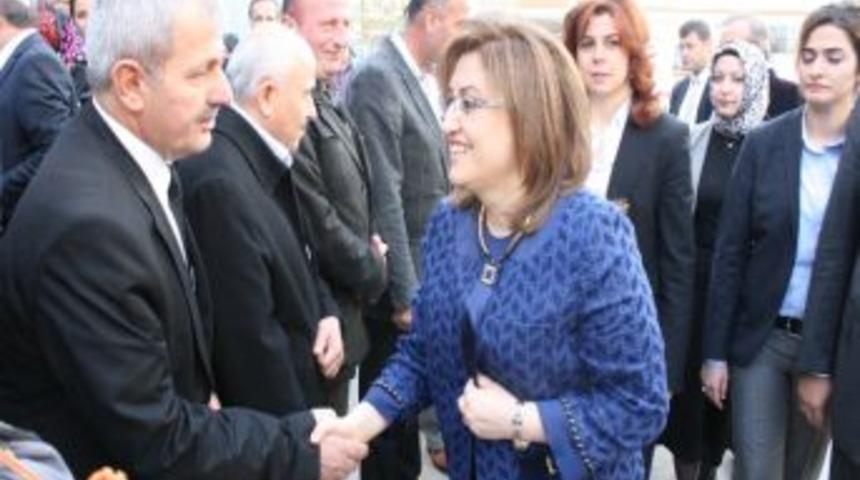 Bakan Şahin D&uuml;zce'deki Temaslarını S&uuml;rd&uuml;r&uuml;yor