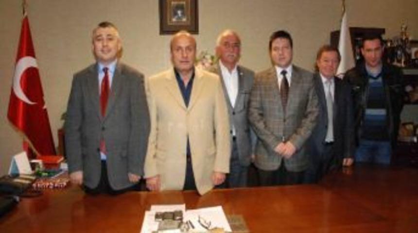 Taşk&ouml;pr&uuml; Kızılay Şubesi'nden Arslan'a Ziyaret