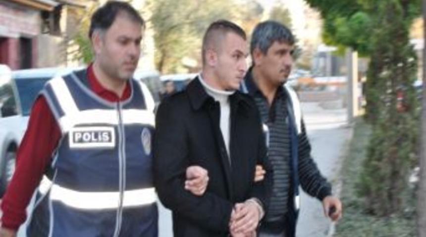 İş Yeri Kurşunlama Olayının Ş&uuml;phelileri Adliyeye Sevk Edildi