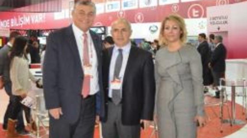 B&uuml;y&uuml;k&ccedil;ekmece Bu Yıl Da Cebit&rsquo;e Damgasını Vurdu
