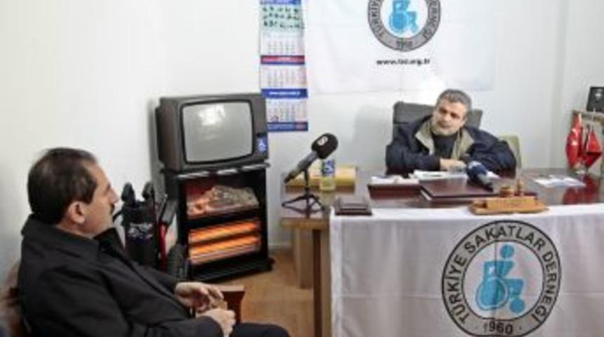 Vali Başk&ouml;y, Sakatlar derneğini  ziyaret etti