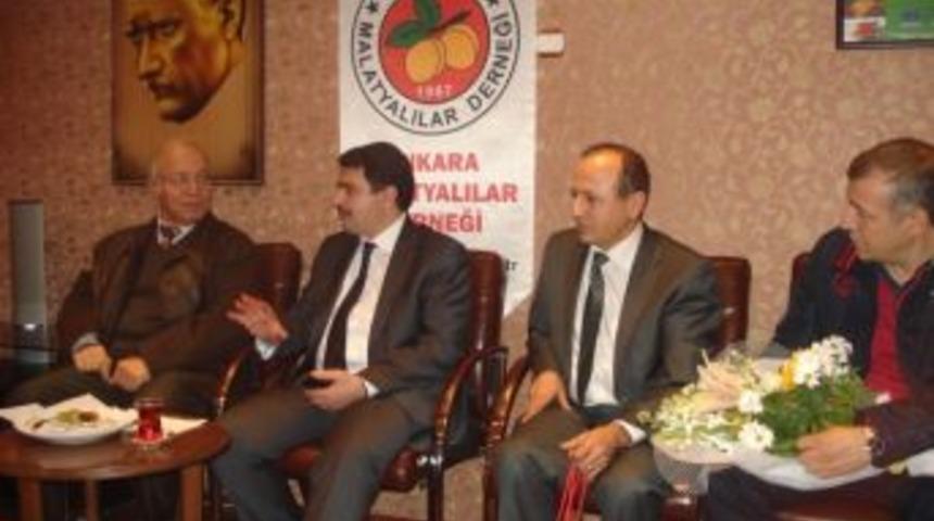 Vali Şahin, Ankara Malatyalılar Derneği'ni Ziyaret Etti