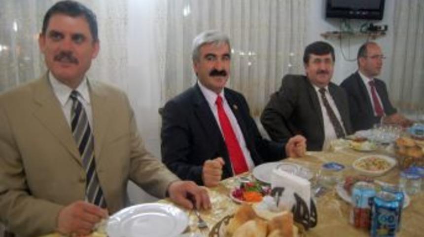 Vali &Ouml;z: Amasya İl Genel Meclisi &Ccedil;alışmaları T&uuml;rkiye&rsquo;ye &Ouml;rnek Oluyor