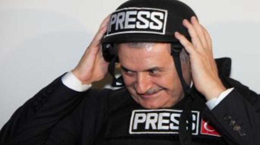 Bakan Yıldırım Savaş Muhabiri Oldu