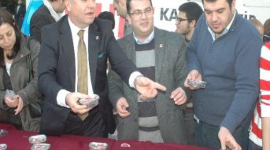 Chp`den Vatandaşlara Aşure