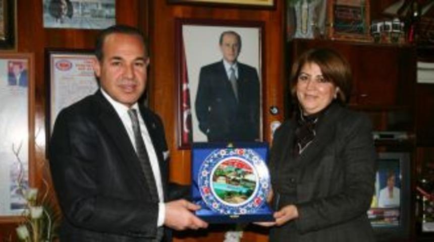 Necibe Nesibova'dan Başkan S&ouml;zl&uuml;'ye ziyaret