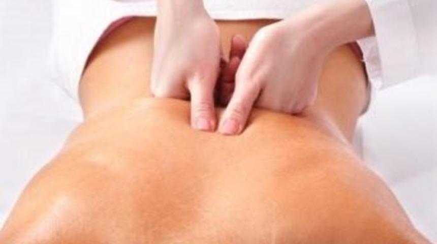 20&rsquo;li yaşlardaki bel ve sırt ağrısına dikkat