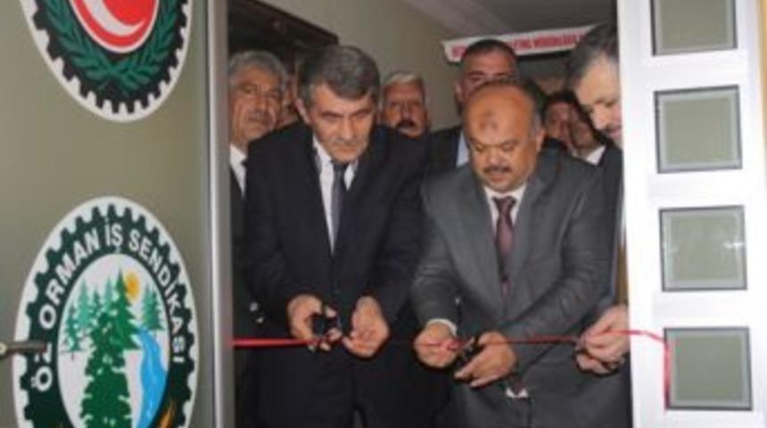 &Ouml;z Orman-İş Sendikası a&ccedil;ılışı ger&ccedil;ekleşti